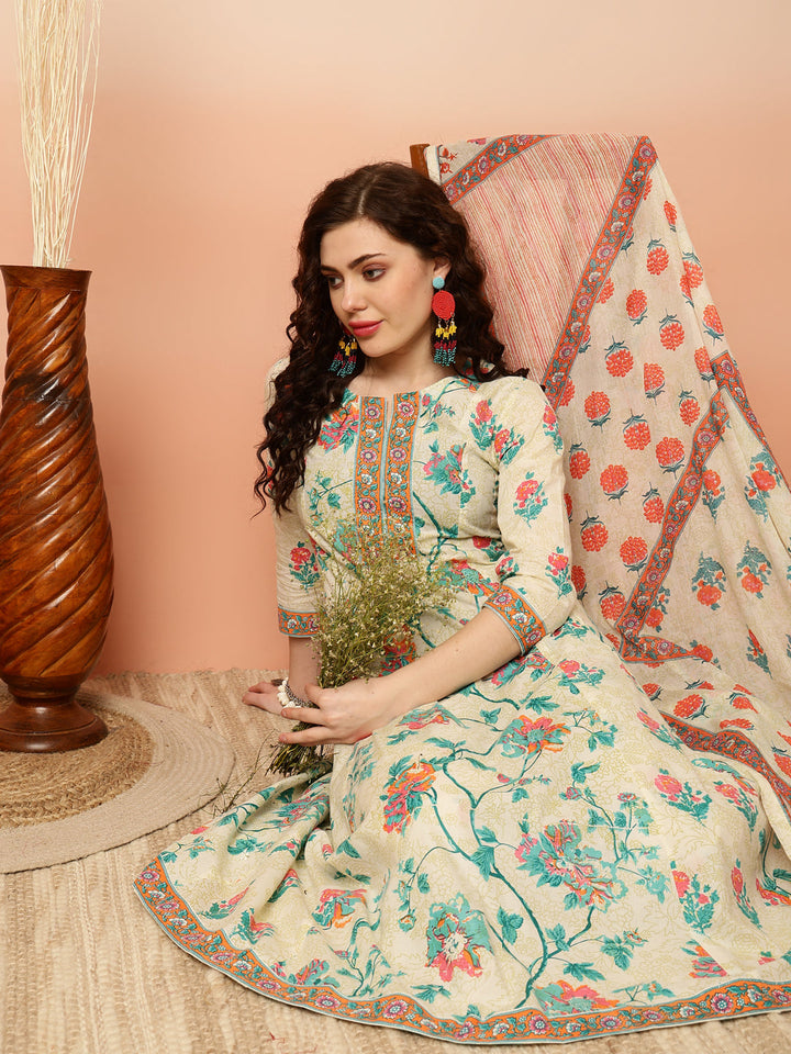 Cotton Calf Length Semi-Flared 3/4 Sleeves Round Kurta Bottom Dupatta Set