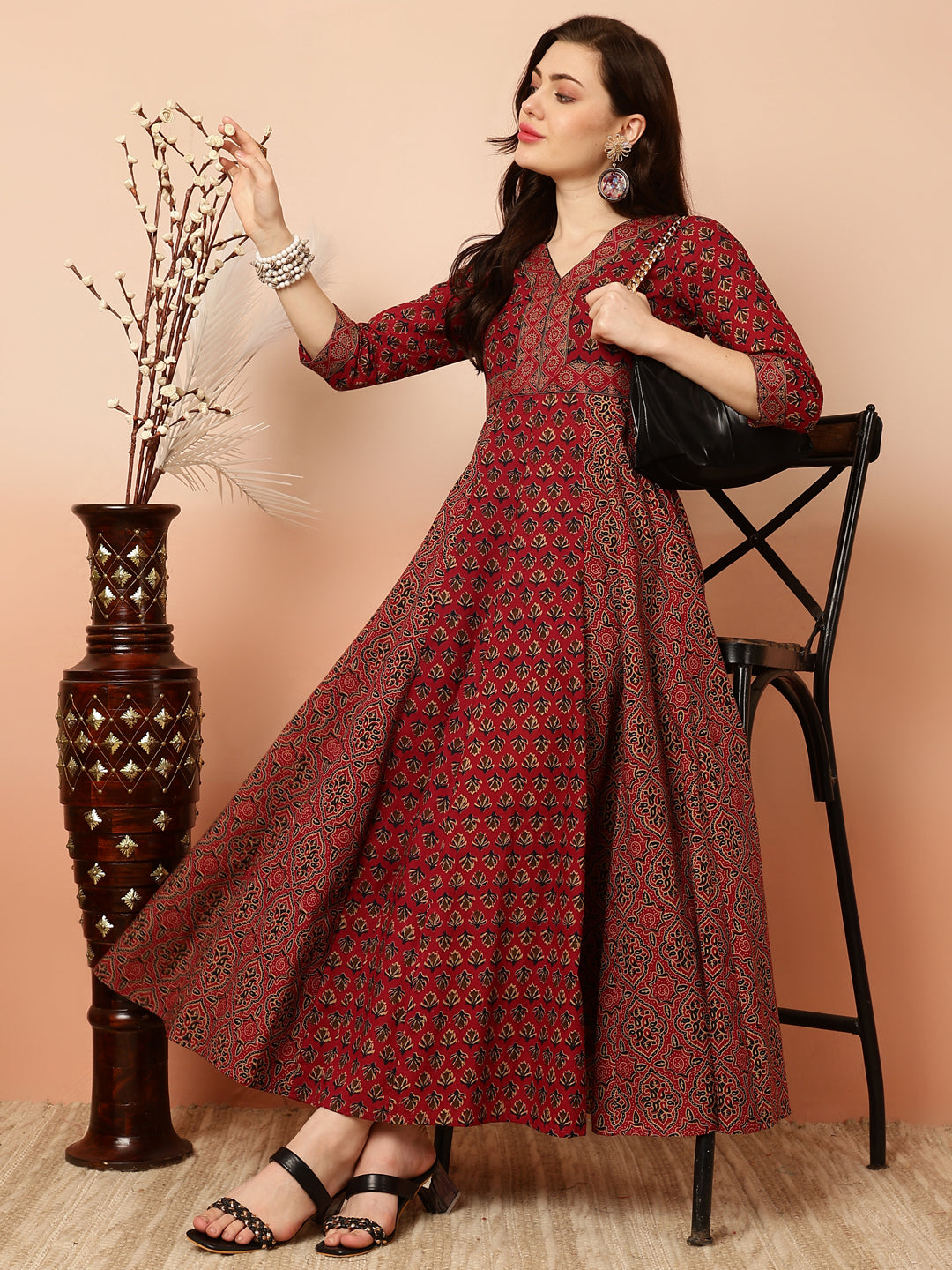 Cotton Ankle Length Flared 3/4 Sleeves V Kurta