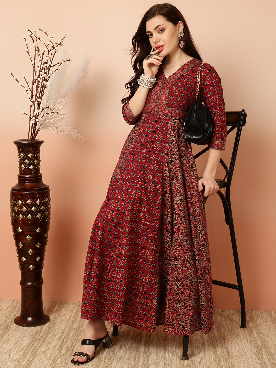 Cotton Ankle Length Flared 3/4 Sleeves V Kurta