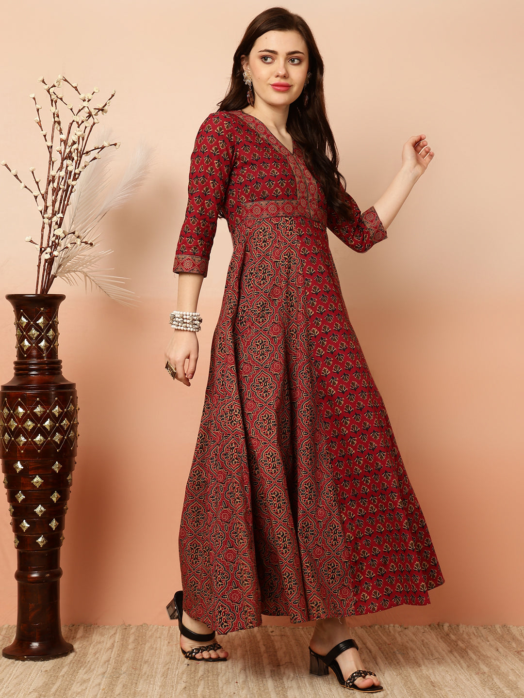 Cotton Ankle Length Flared 3/4 Sleeves V Kurta