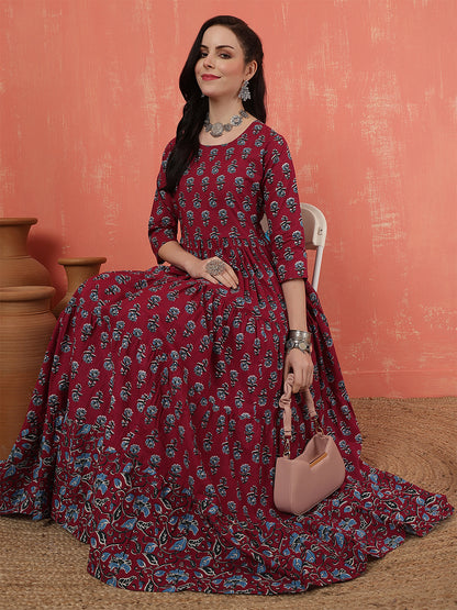 Women Rayon Printed Ankle Length Round Neck Tiered Kurta
