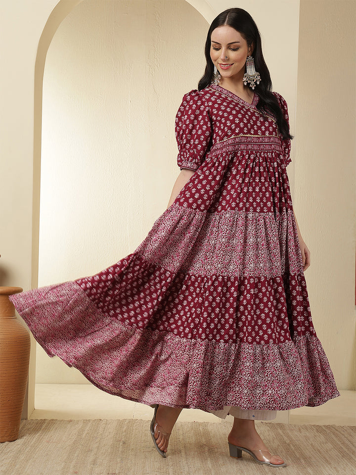 Women Rayon Printed Ankle Length Short Sleeve Round Neck Tiered Kurta