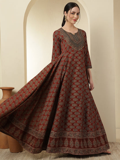 Women Cotton Printed Ankle Length Round Neck Anarkali Kurta