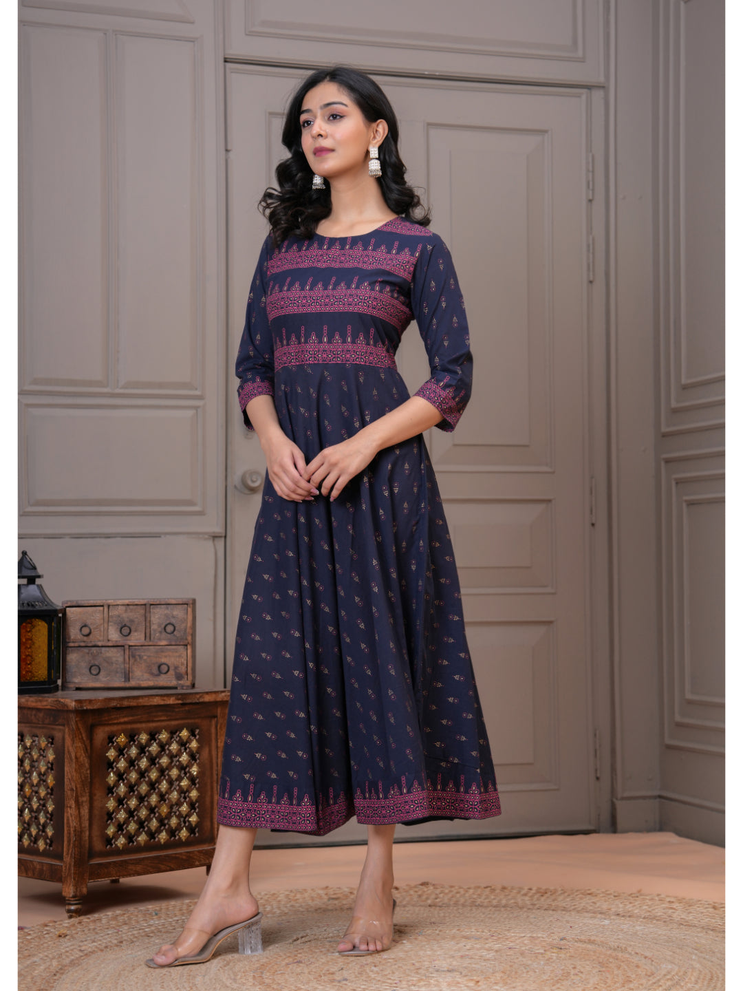 Women Cotton Printed Ankle Length Round Neck Anarkali Kurta