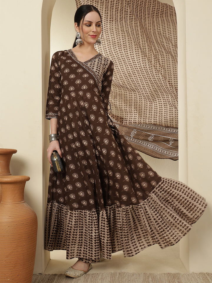 Women Cotton Printed Calf Length V-Neck Flared Kurta, Pants With Dupatta Set