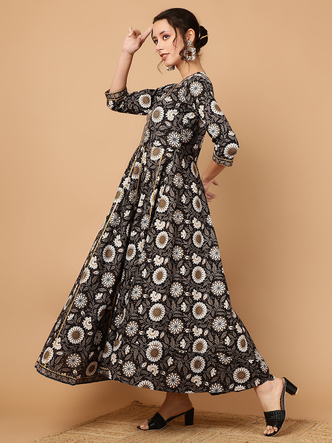 Rayon Printed Ankle Length 3/4 Sleeve V-Neck Anarkali Kurta