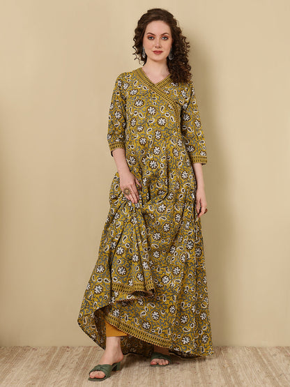 Rayon Printed Ankle Length 3/4 Sleeve V-Neck Angrakha Kurta