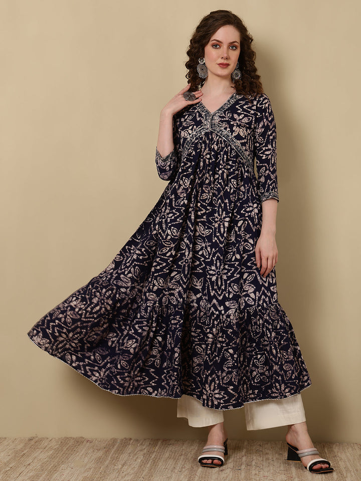 Rayon Embroidered Printed Ankle Length 3/4 Sleeve V-Neck Alia Cut Tiered Kurta