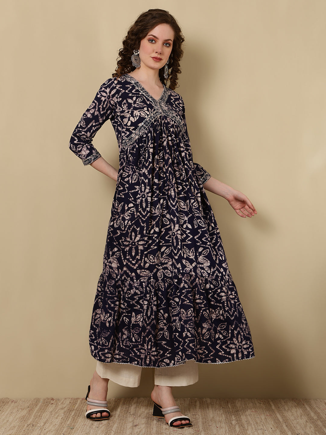 Rayon Embroidered Printed Ankle Length 3/4 Sleeve V-Neck Alia Cut Tiered Kurta