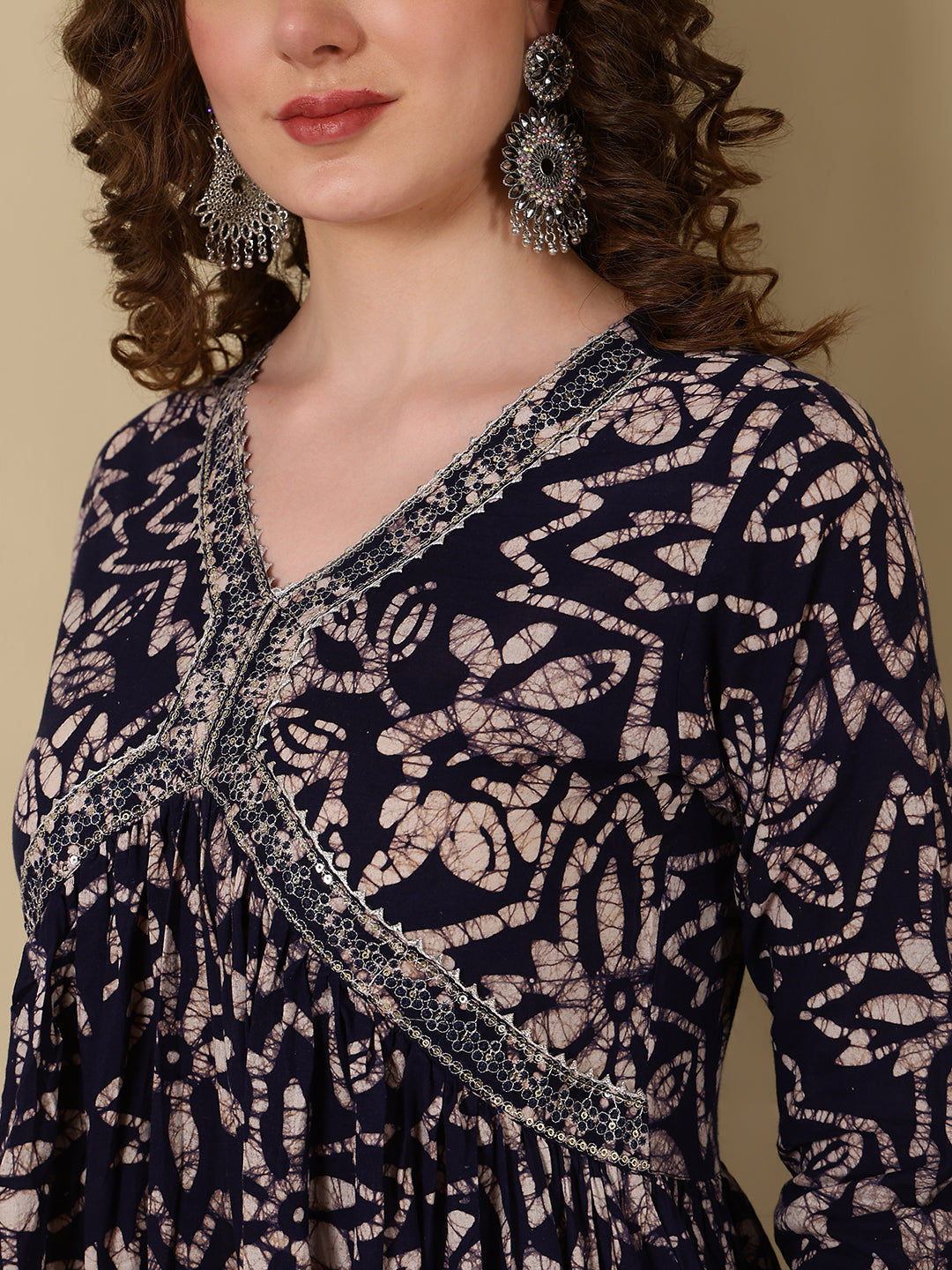 Rayon Embroidered Printed Ankle Length 3/4 Sleeve V-Neck Alia Cut Tiered Kurta