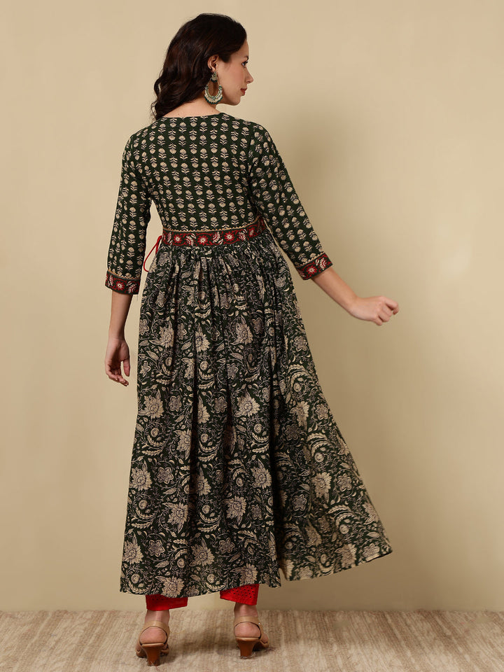 Rayon Printed Ankle Length 3/4 Sleeve V-Neck Alia Cut Tiered Kurta