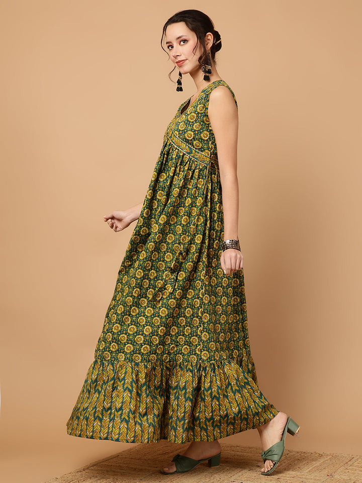 Rayon Printed Ankle Length Sleeveless V-Neck Alia Cut Tiered Kurta