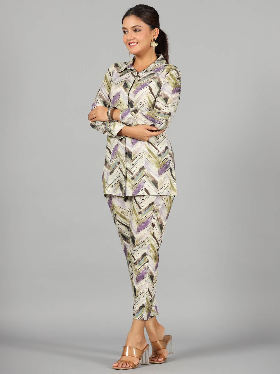 Green Chevron Printed Rayon Tunic With Pants Set