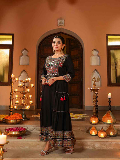 Black Rayon Staple Printed Tiered Maxi Dress