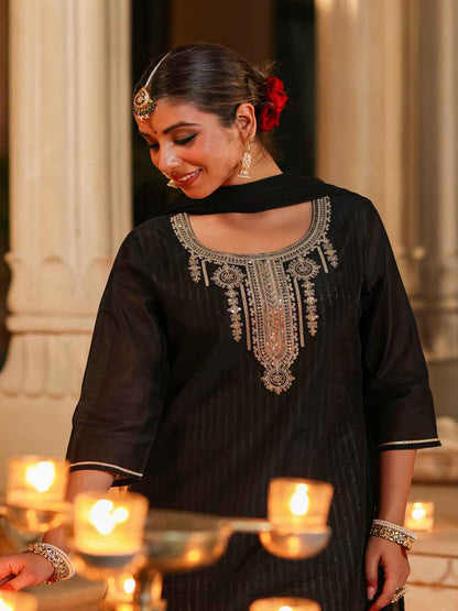 Black Chanderi Printed With Embroidery Kurta, Pants & Dupatta Set