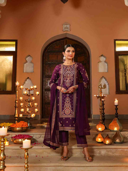 Purple Chanderi Printed Kurta Pants & Dupatta Set