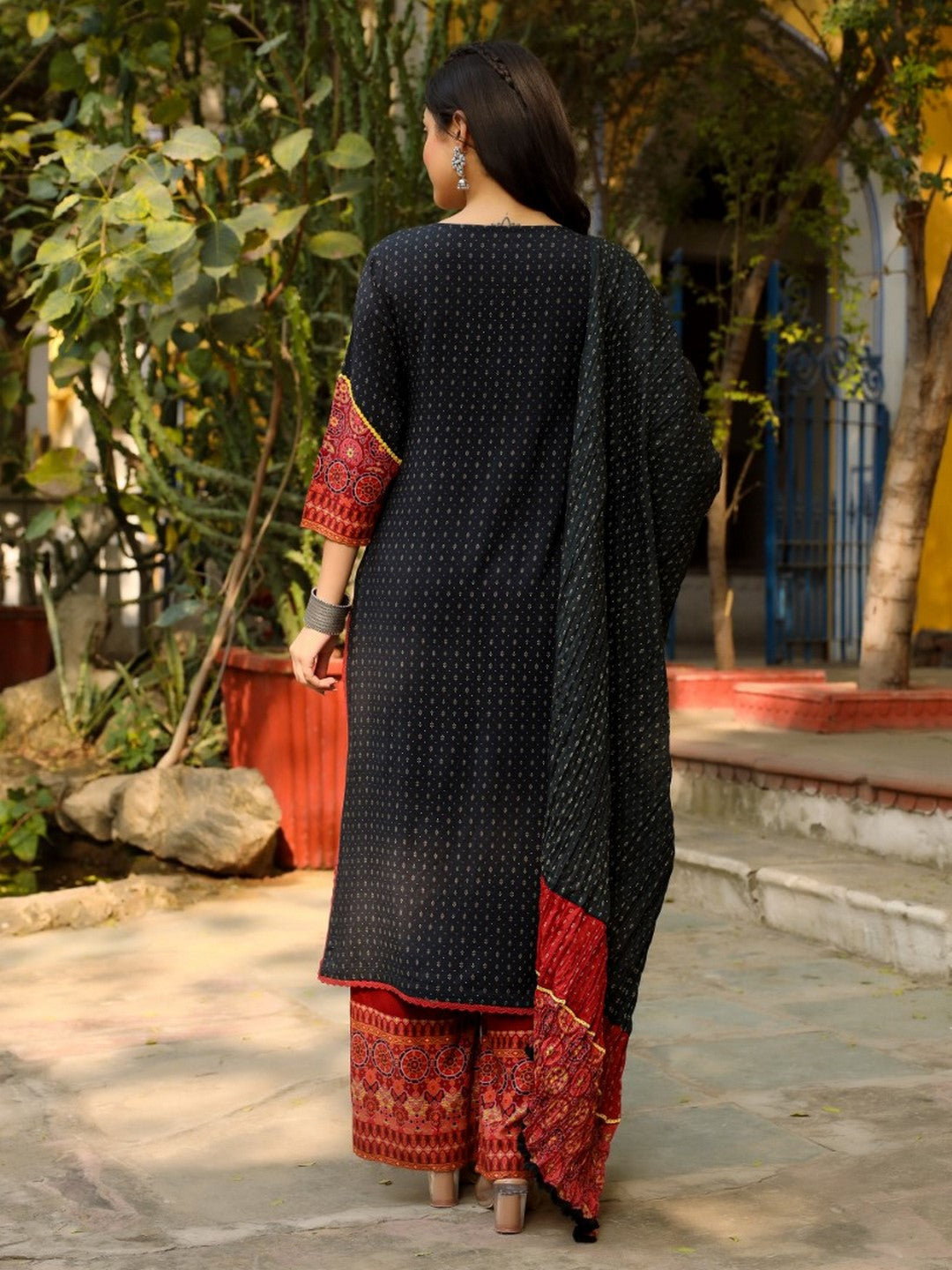 Black Ethnic Motif Placement Printed Rayon Kurta With Pant And Dupatta With Bead & Sequence Work