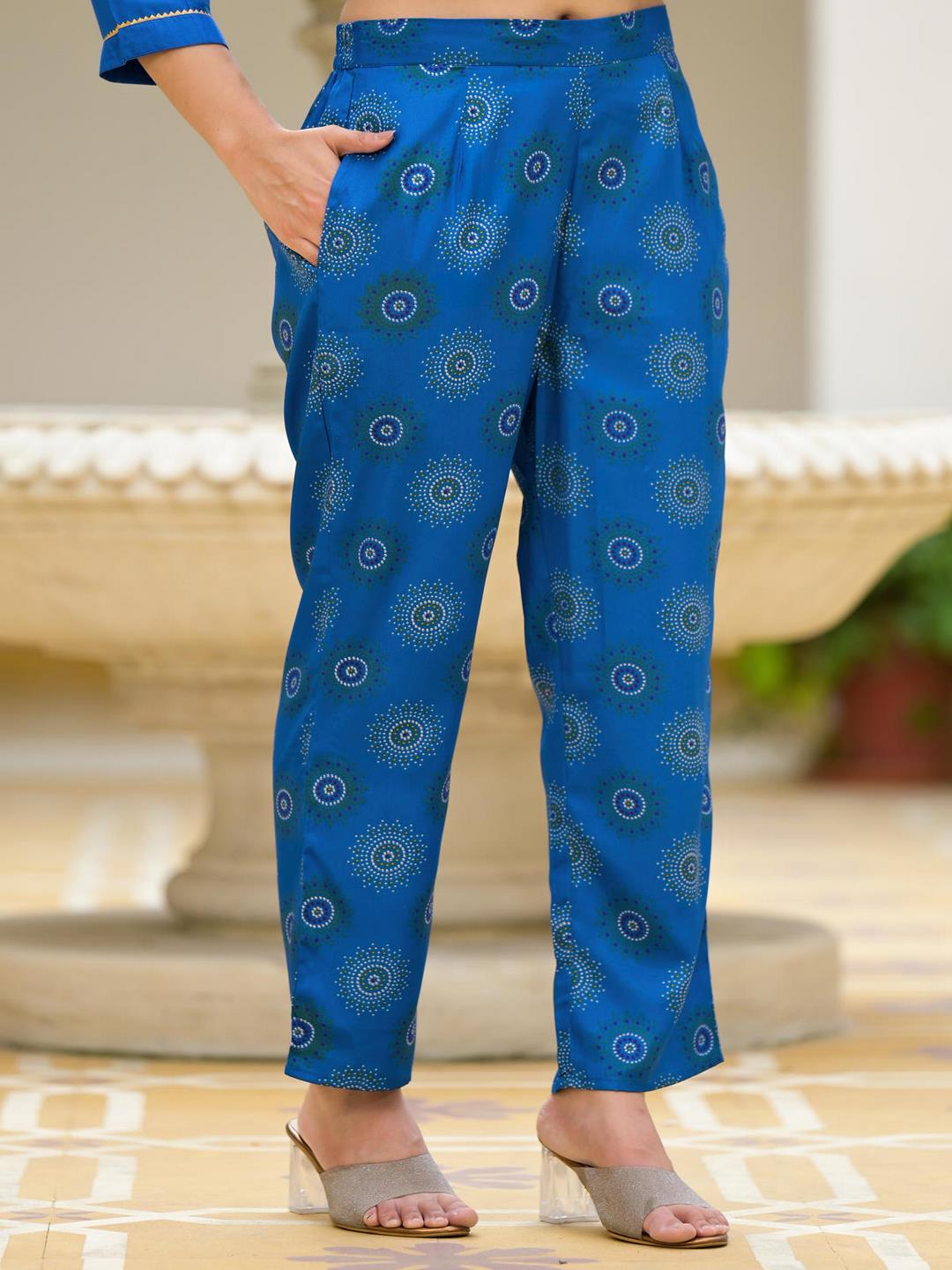 Blue Solid Viscose Kurta Pant With Dupatta Set With Thread & Mirror Work