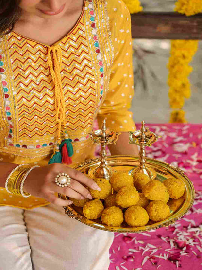 Yellow Muslin Printed High-Low Straight Tunic With Embroidered Yoke