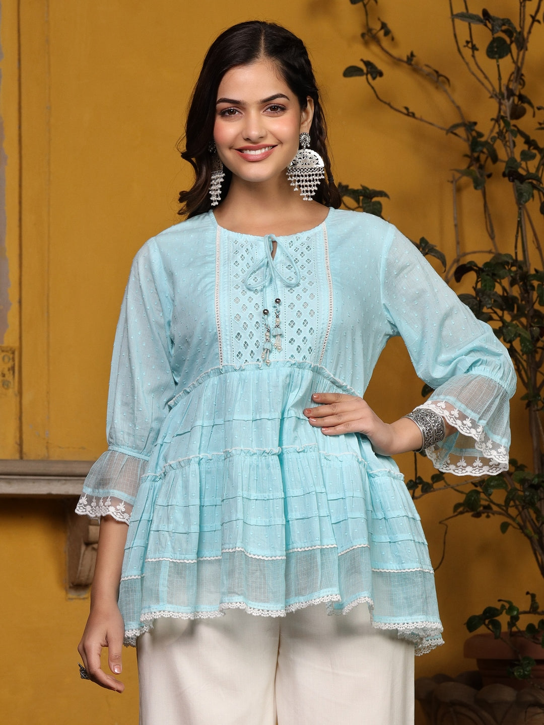 Sky Blue Solid Peplum Lacy Keyhole Neckline Tunic With Lining