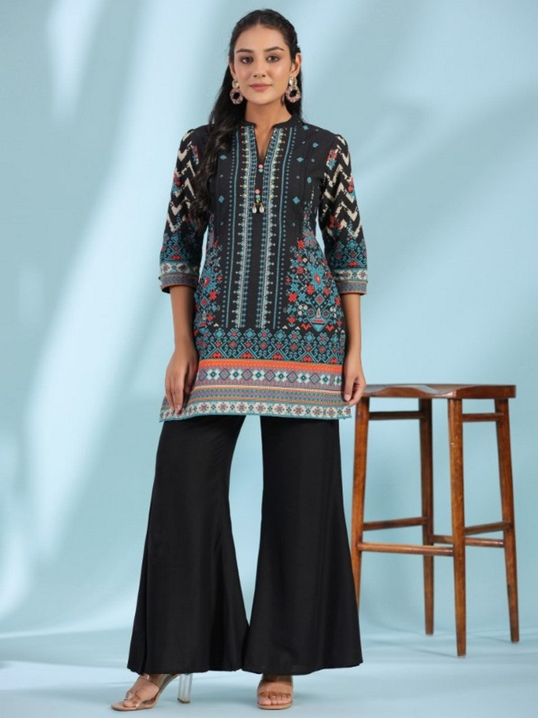 Black Pure Cotton Geometric Printed & Pleated Kurta With Beads & Sequins