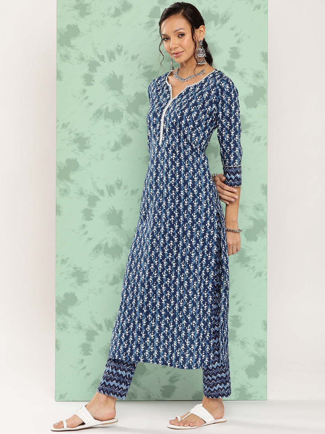 Pure Cotton Round Neck 3/4 Sleeve Printed Kurta Set