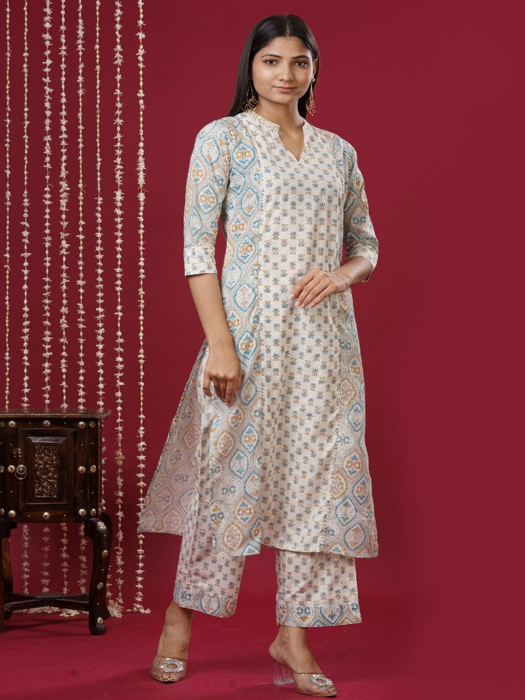 Viscose Rayon Mandarin Collar 3/4 Sleeve Printed Kurta Set