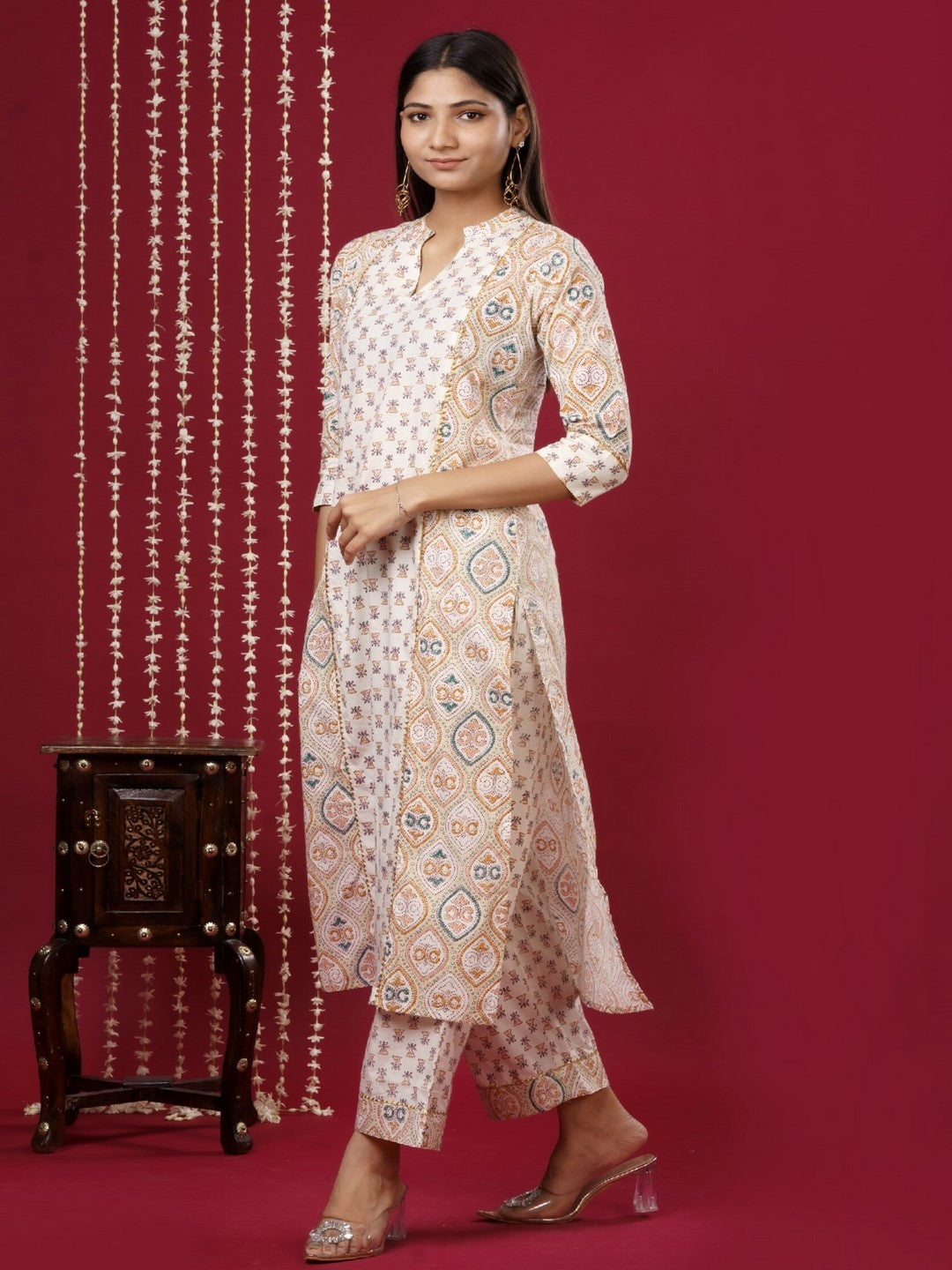 Viscose Rayon Mandarin Collar 3/4 Sleeve Printed Kurta Set