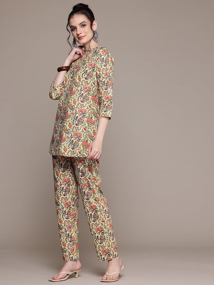 Straight Style Cotton Fabric Cream Color Co-Ord Set