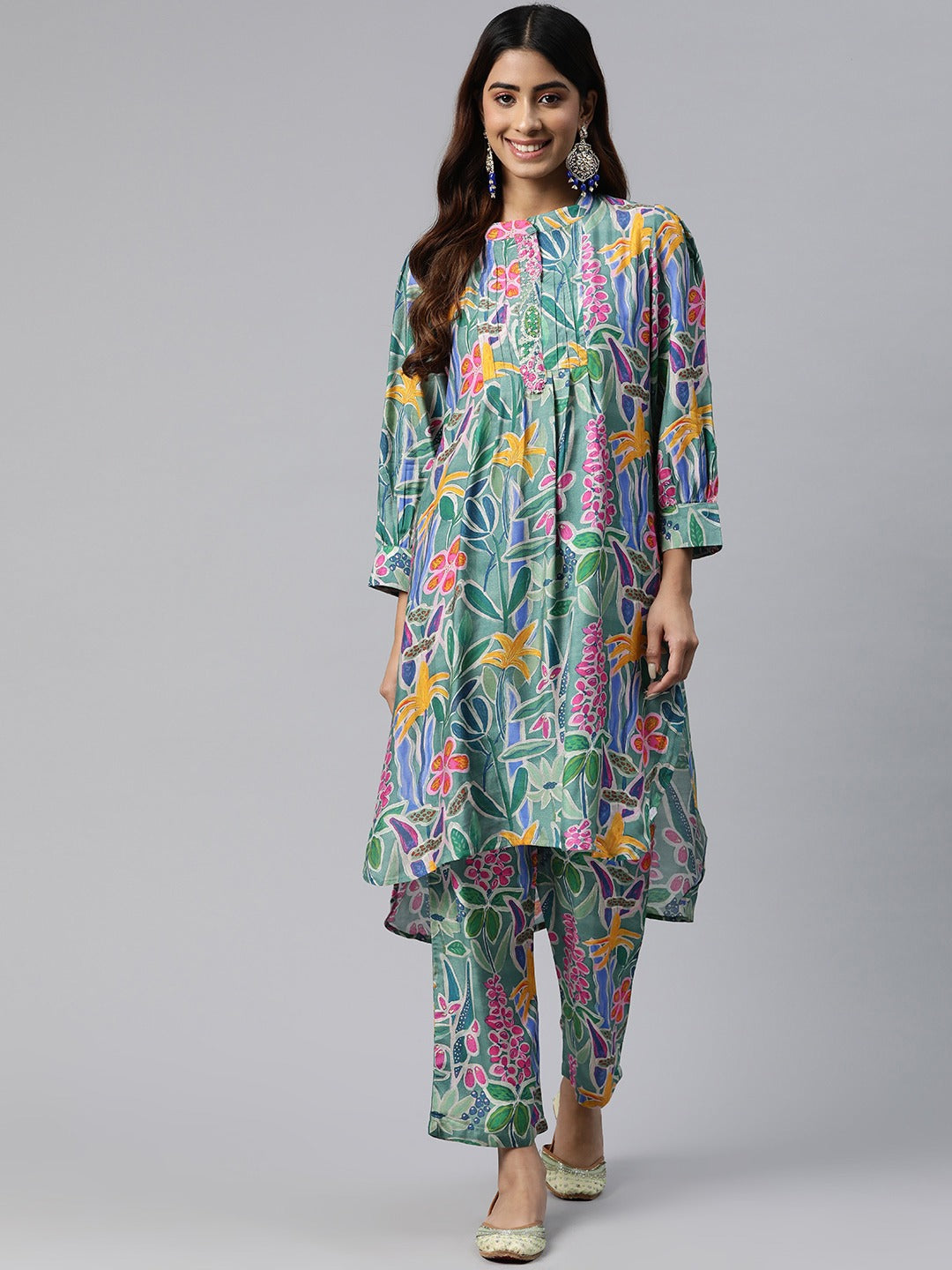 Curved Style Silk Fabric Green Color Printed Kurta And Bottom