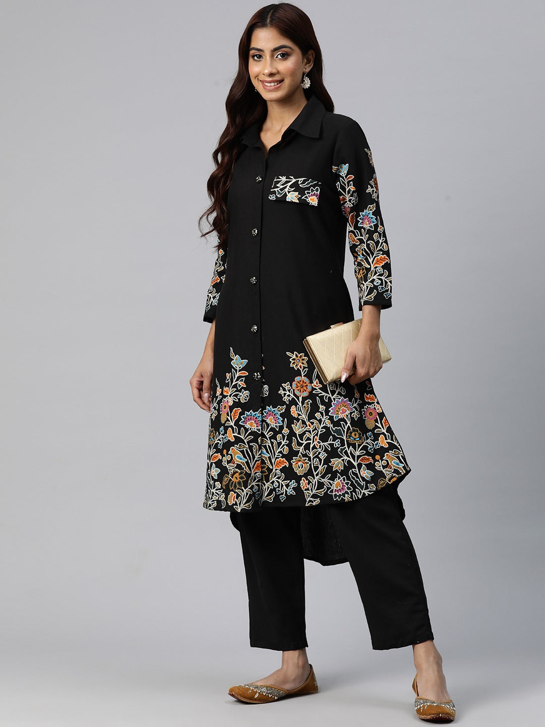 Embroidered Kurta & Trouser (Black)
