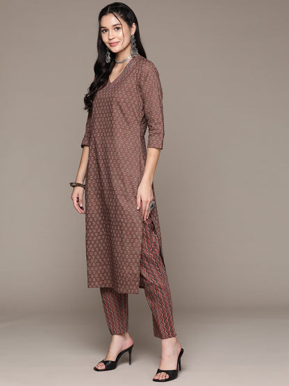 Straight Style Cotton Fabric Rust Color Kurta With Bottom