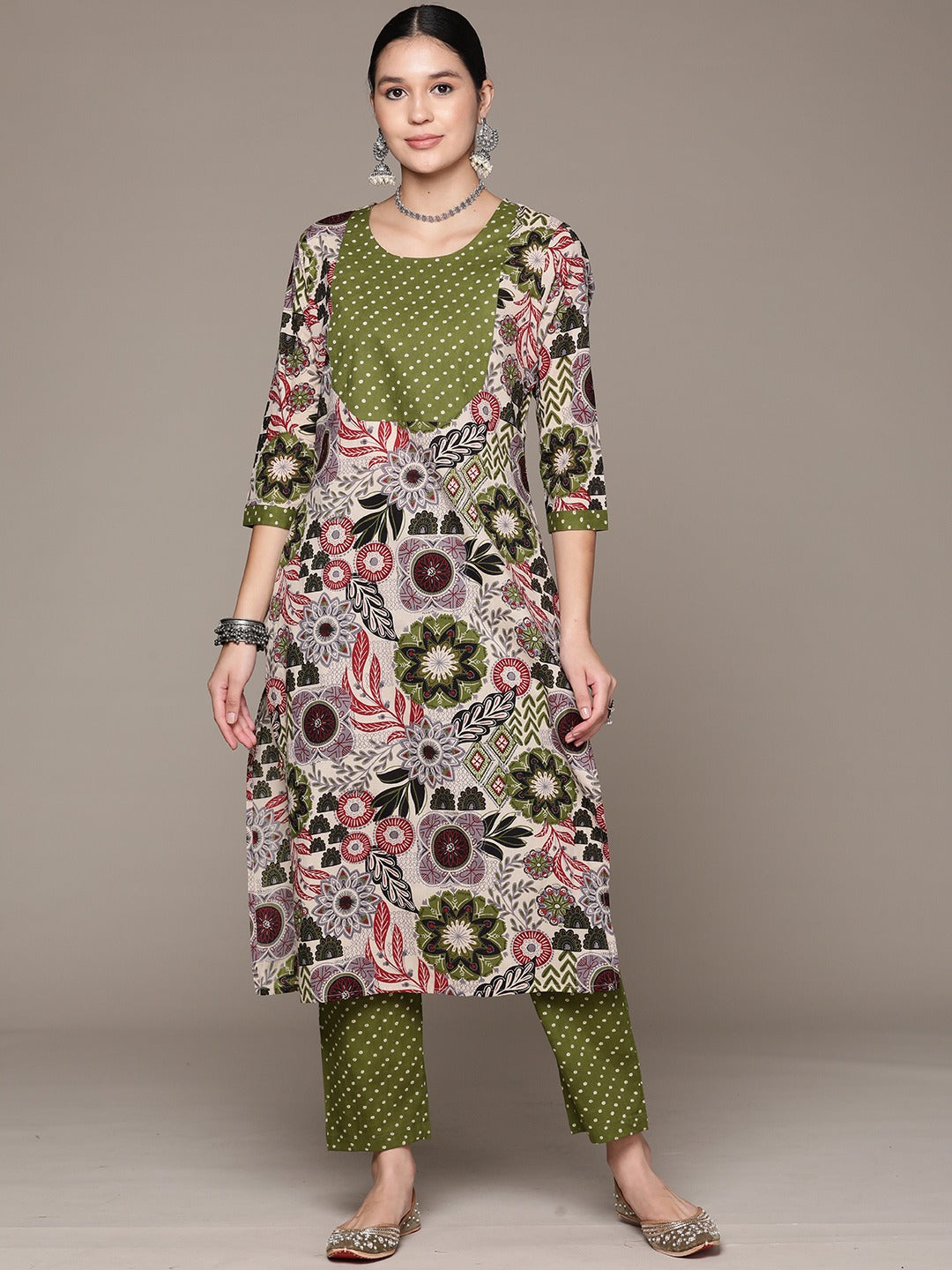 Straight Style Cotton Fabric Green Color Kurta With Bottom