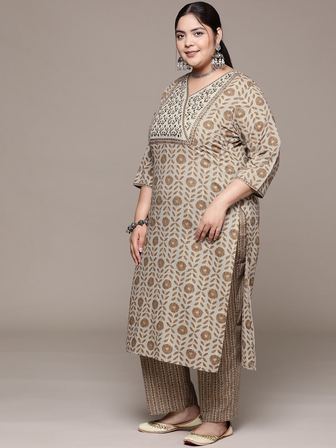 Plus Size Straight style cotton fabric Grey color kurta with Bottom and dupatta