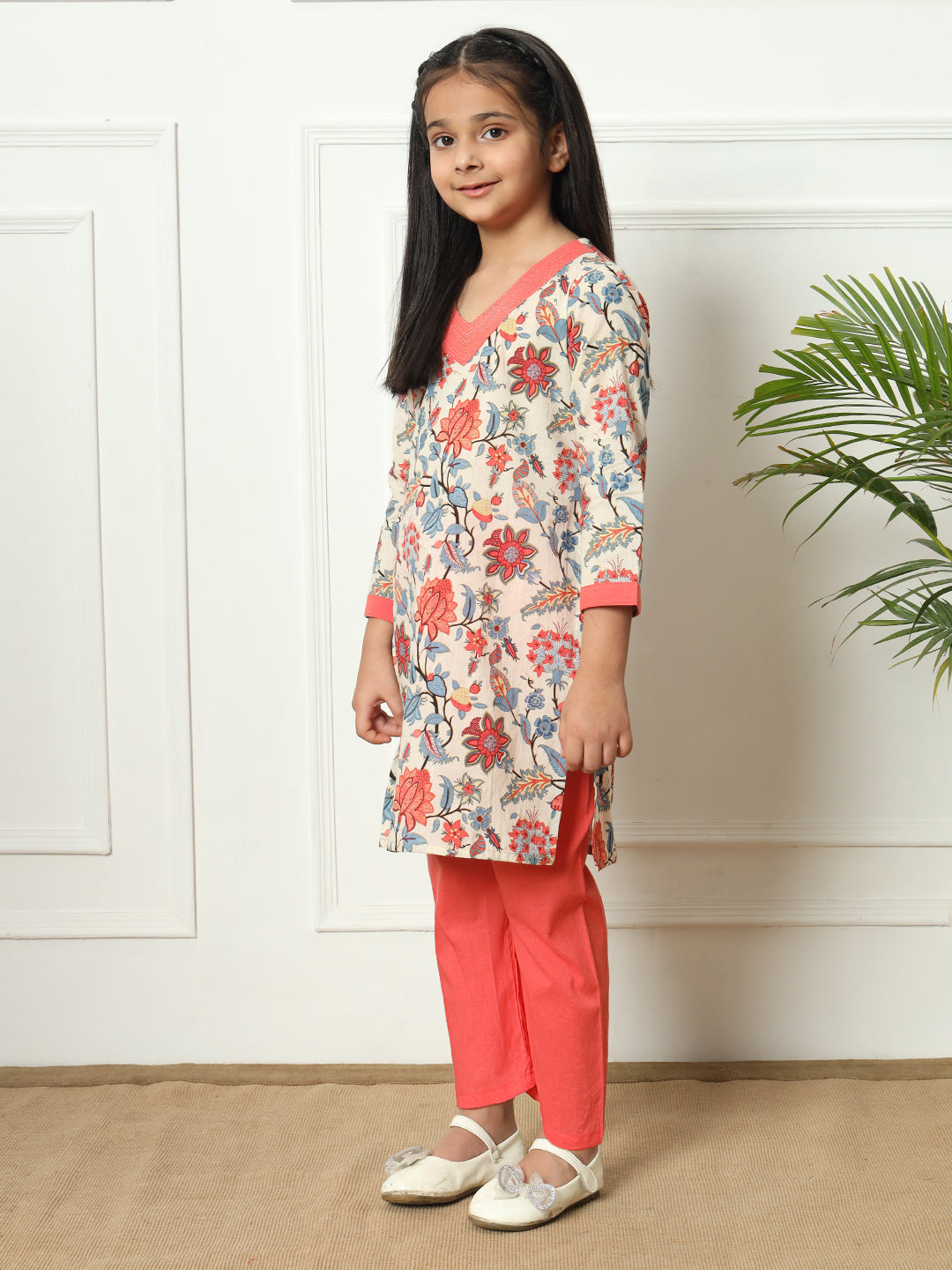Straight style Cotton fabric Peach color Kurti with Bottom