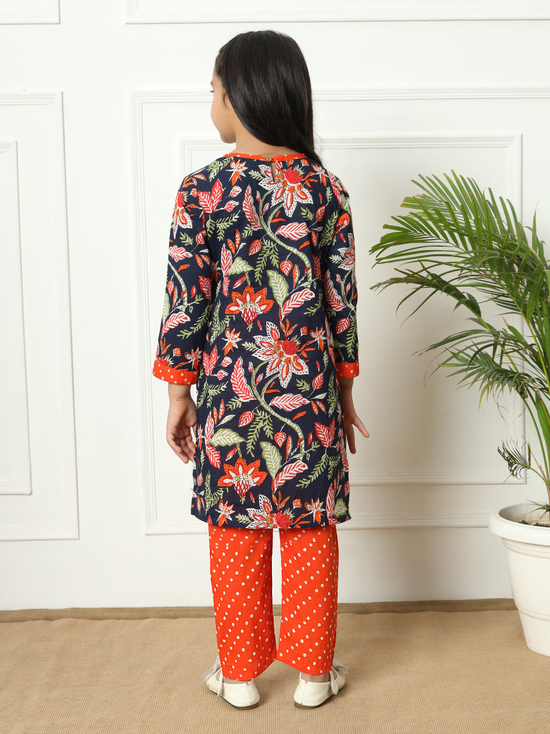 Straight style Cotton fabric Blue color Kurti with Bottom
