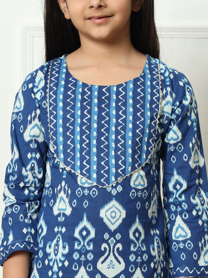 Straight style Cotton fabric Blue color Kurti with Bottom