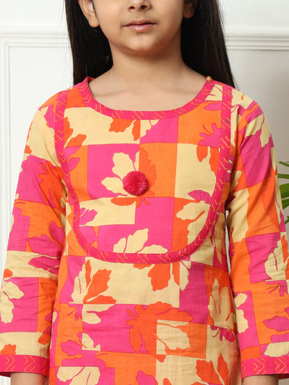 Straight style Cotton fabric Pink color Kurti with Bottom