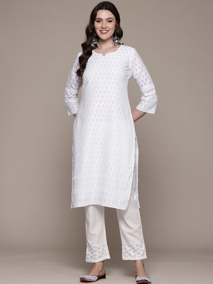 Straight style Cotton fabric White color kurta with Bottom