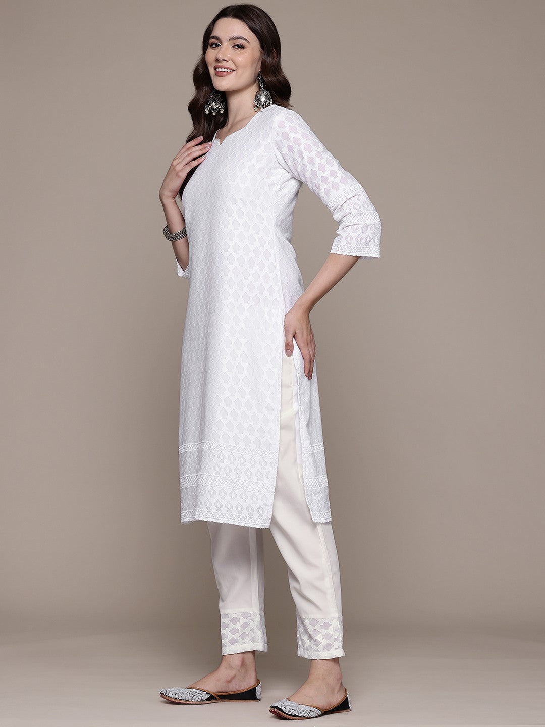 Straight style Cotton fabric White color kurta with Bottom