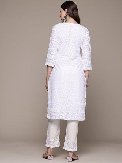 Straight style Cotton fabric White color kurta with Bottom