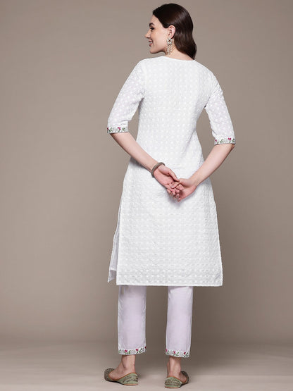 Straight style Cotton fabric White color kurta with Bottom