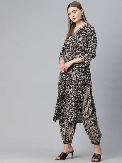 Straight Style Cotton Fabric Black Color Floral Printed Kurti With Patiala And Dupatta