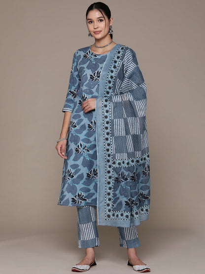 Straight Style Cotton Fabric Grey Color Floral Printed Kurti With Straight Palazzo And Dupatta