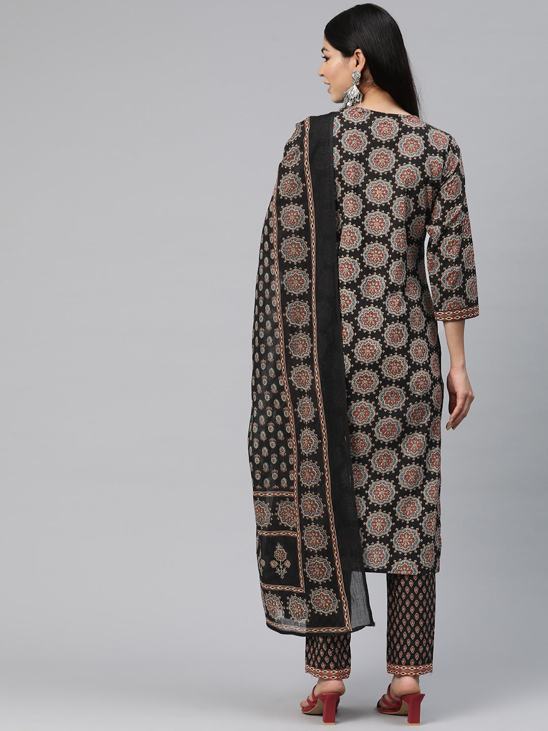 Straight Style Cotton Fabric Black Color Floral Printed Kurti With Palazzo And Dupatta With Thread Work