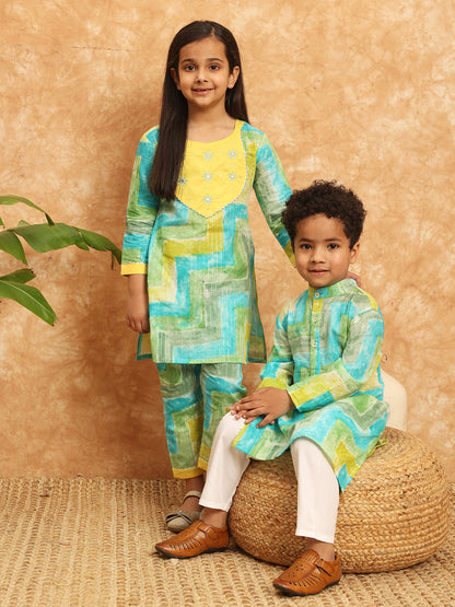 Straight Style Cotton Fabric Green Color Printed Kurti And Palazzo With Gotta Work