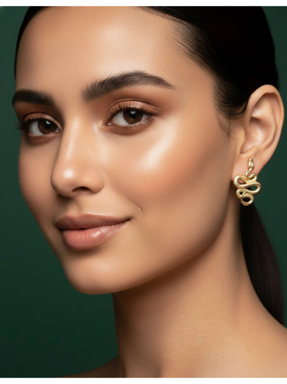 Women Serpenti Shaped Earing