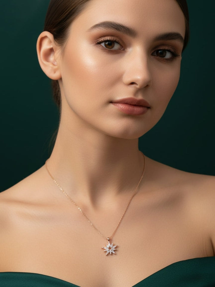 Classic Star Shaped Pandent With Chain