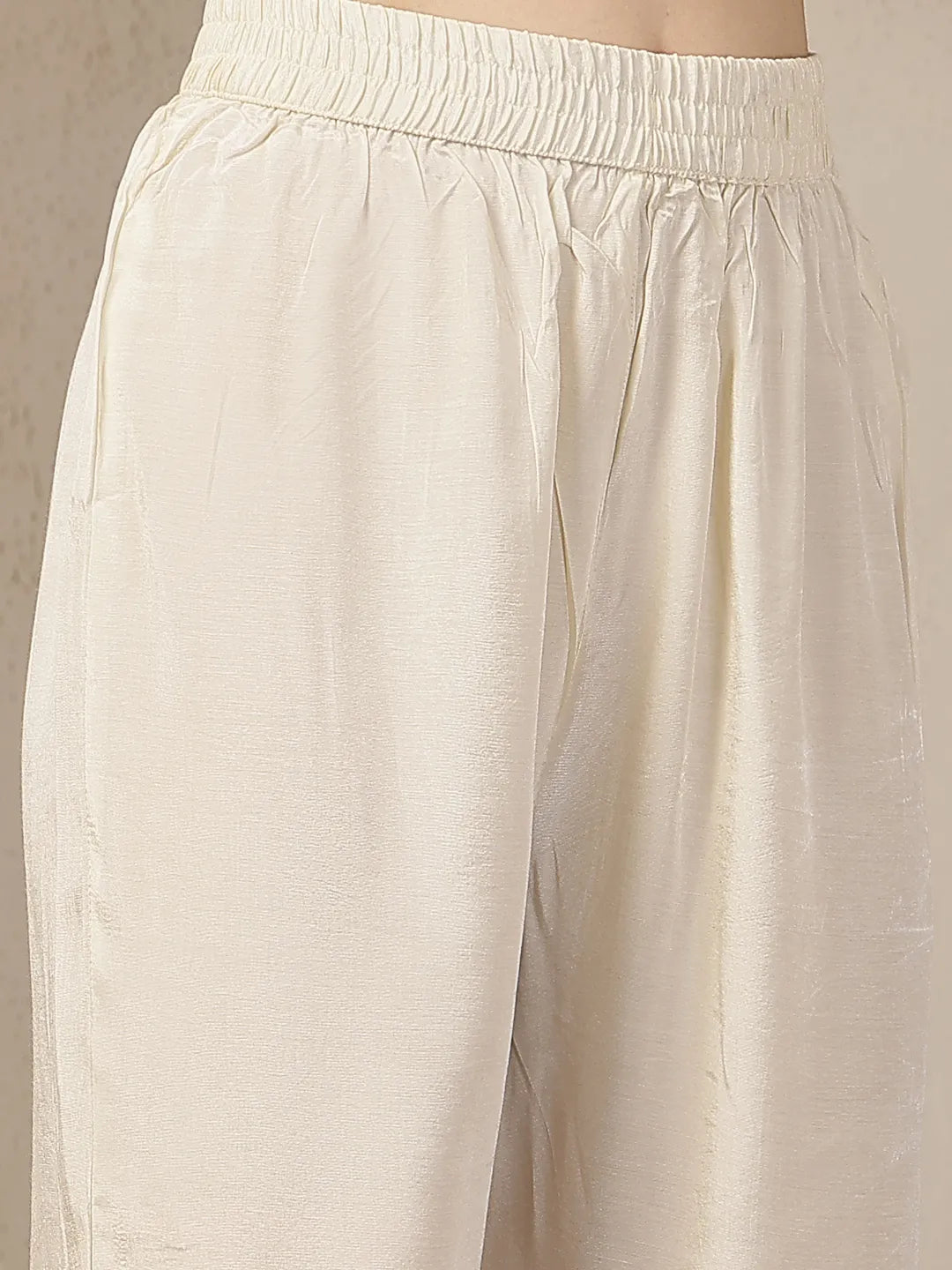 Cream And Pink Chanderi Silk Embroidery Straight Kurta Trouser Dupatta Se