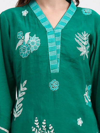 Green Mul Chanderi Thread Work Sequins Work Straight Kurta Trouser Dupatta Set